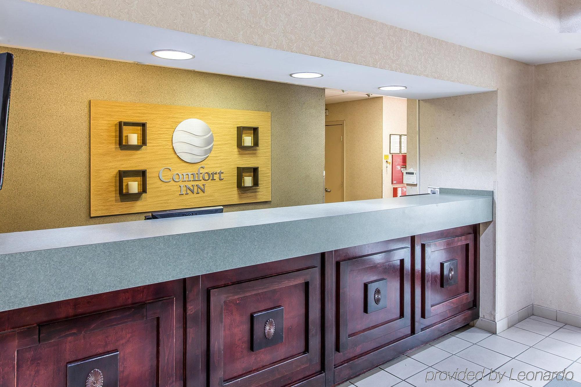 Quality Inn & Suites Montgomery East Carmichael Rd Exteriör bild